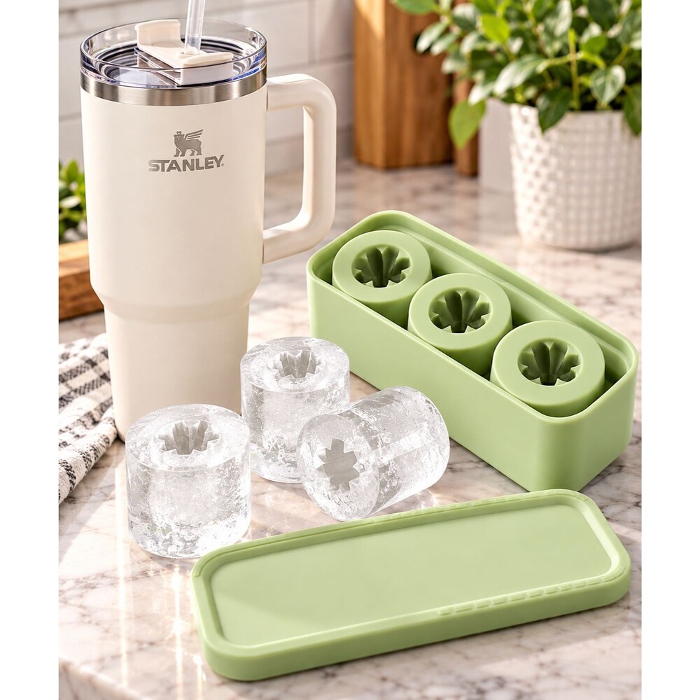 Ice Cube Tray for Stanley Cup, Silicone Ice Cube Maker With Lid for 30-40 oz